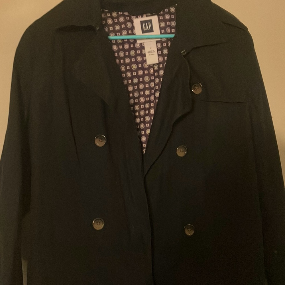 Size large Gap black jacket